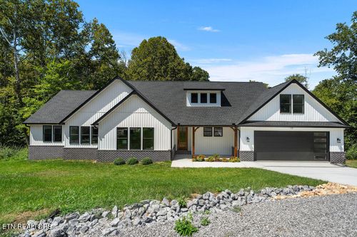 110 Elohi Ln, Loudon, TN, 37774-6916 | Card Image