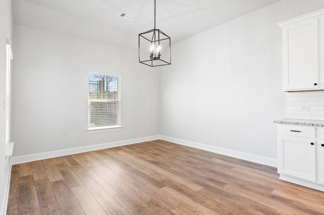 9701 Gladsome Path, House other with 4 bedrooms, 2 bathrooms and 4 parking in Manor TX | Image 5