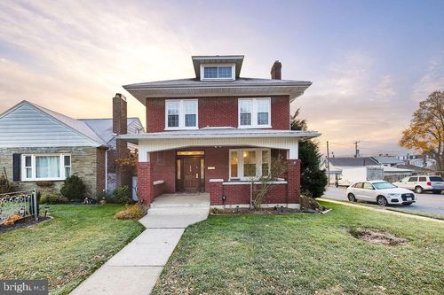 698 Maryland Ave, YORK, PA, 17404-3132 | Card Image