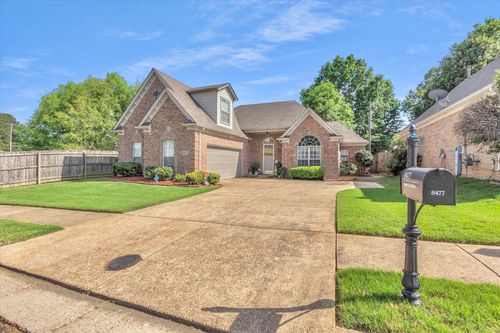 8477 Shady Elm Dr, Cordova, TN, 38018-0437 | Card Image