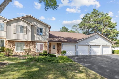 331-331 Windstream Ct, Aurora, IL, 60504-6513 | Card Image