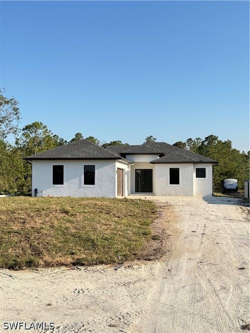 3538 29th Ave Ne, Naples, FL, 34120-2821 | Card Image