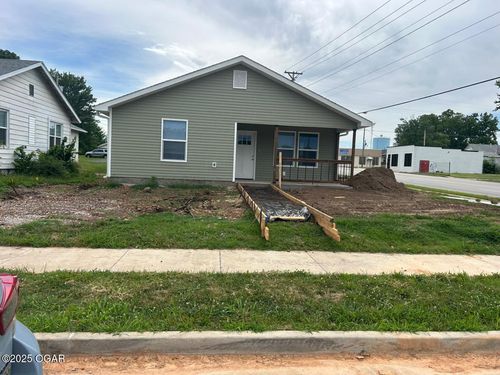 1925 Annie Baxter Ave, Joplin, MO, 64804-0429 | Card Image