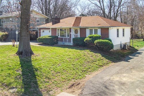 5425 Webster Ave, Kansas City, KS, 66104-2148 | Card Image