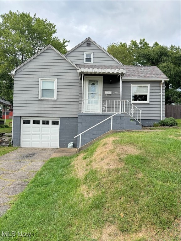 Claremont Pl, Weirton, WV 26062