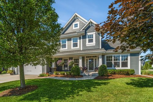 W79N423 Ridgeway Ln, Cedarburg, WI, 53012-2850 | Card Image