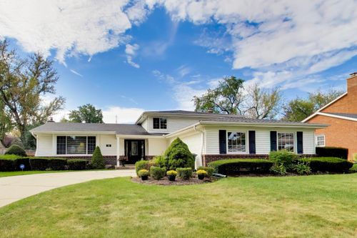 707 E Monterey Rd, Palatine, IL, 60074-3727 | Card Image