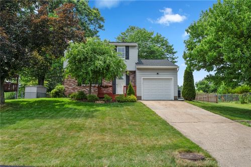 107 Heston Dr, Cranberry Twp, PA, 16066-4325 | Card Image