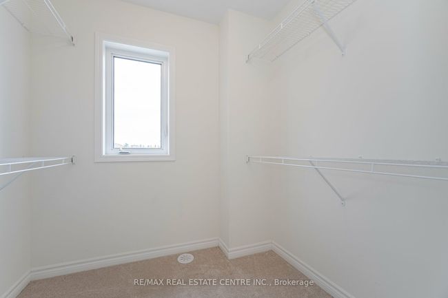 3370 Promenade Thunderbird, House attached with 4 bedrooms, 4 bathrooms and 1 parking in Pickering ON | Image 27