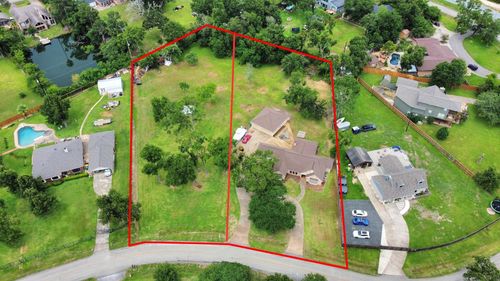 2514 Loganberry Cir, Seabrook, TX, 77586-1522 | Card Image