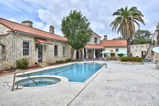 APT-1716 - 6160 Eckhert Rd, Condo with 2 bedrooms, 3 bathrooms and null parking in San Antonio TX | Image 28