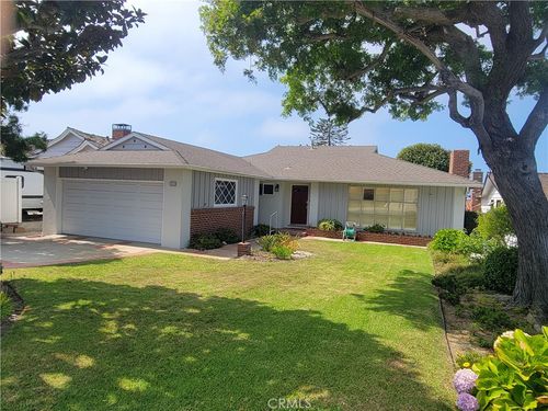 145 Via Monte Doro, Redondo Beach, CA, 90277-6441 | Card Image