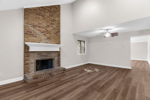 1706 Hartford Dr, Carrollton, TX, 75007-2619 | Card Image