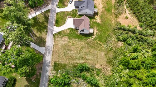 1919 Lakewood Dr, Morristown, TN, 37814-5312 | Card Image