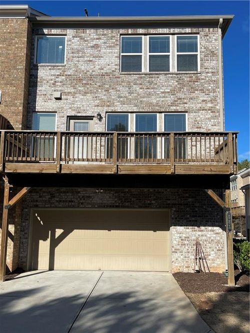 581 Sunset Park Dr, Suwanee, GA, 30024-5524 | Card Image