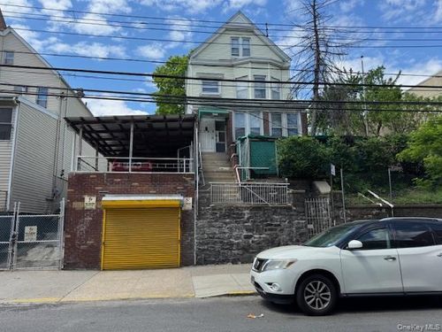 1549 & 1547(Garage) Beach Avenue, New York, NY, 10460 | Card Image