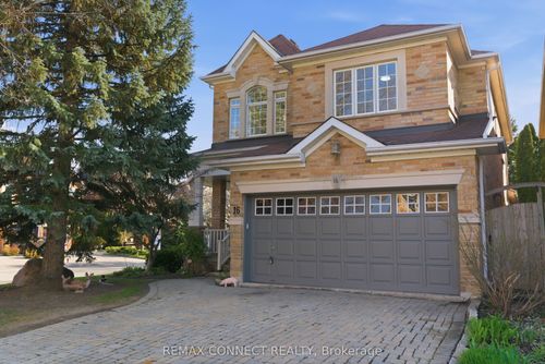 16 White Cedar Dr, Markham, ON, L3S4B6 | Card Image