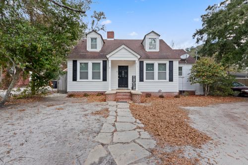 311 Warren St, Walterboro, SC, 29488-3230 | Card Image