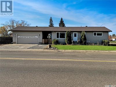 9408 Meadow Lark Lane, House other with 4 bedrooms, 3 bathrooms and null parking in North Battleford SK | Image 1