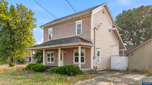208 N 15th St, Philomath, OR, 97370-9415 | Card Image