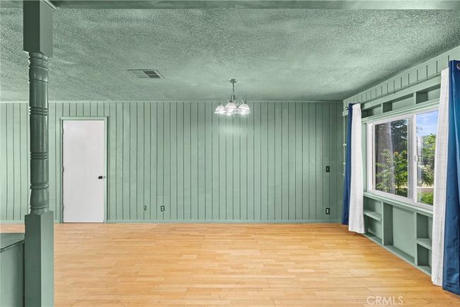 26865 Elizabeth Lake Rd, House other with 2 bedrooms, 2 bathrooms and 2 parking in Lake Hughes CA | Image 24