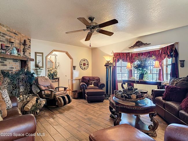 3320 Grantline Rd, House other with 3 bedrooms, 2 bathrooms and null parking in Mims FL | Image 22