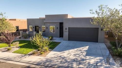 3225 S 4900 W, Hurricane, UT, 84737-1201 | Card Image