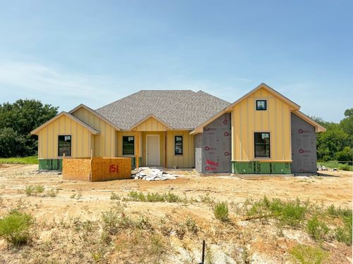 151 Rj Smith Dr, Boyd, TX, 76023-5038 | Card Image