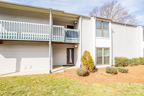 11026 Harrowfield Rd, Charlotte, NC, 28226-4457 | Card Image