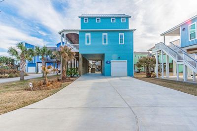 4110 Defender Lane, House other with 3 bedrooms, 3 bathrooms and null parking in Galveston TX | Image 2