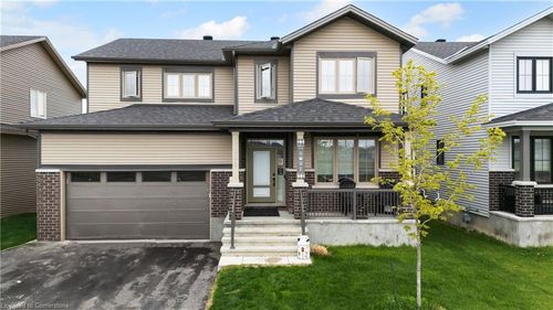 805 Gamble Dr, Russell, ON, K4R0G6 | Card Image