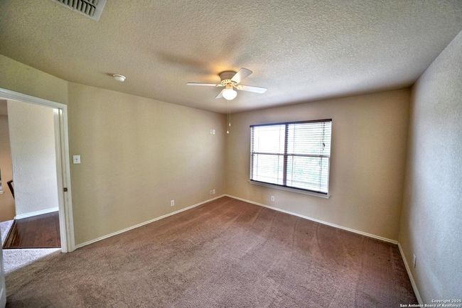 9022 Anderson Blf, House other with 5 bedrooms, 4 bathrooms and null parking in Converse TX | Image 34