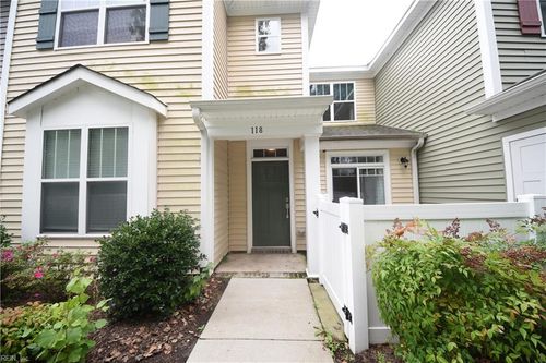 118 Fishers Ct, Hampton, VA, 23666-4176 | Card Image