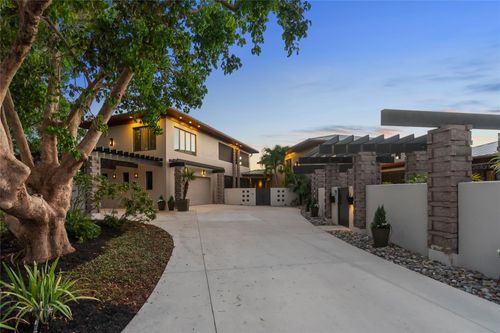1804 N Lake Shore Dr, SARASOTA, FL, 34231-3448 | Card Image