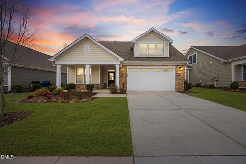 1820 Pinecliff Ct, Fuquay-Varina, NC, 27526-3269 | Card Image