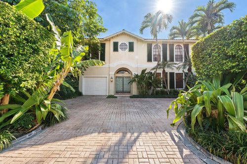 206 Queens Ln, Palm Beach, FL, 33480-3240 | Card Image