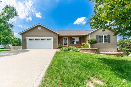 429 Haventon Dr, Manhattan, KS, 66503-9212 | Card Image