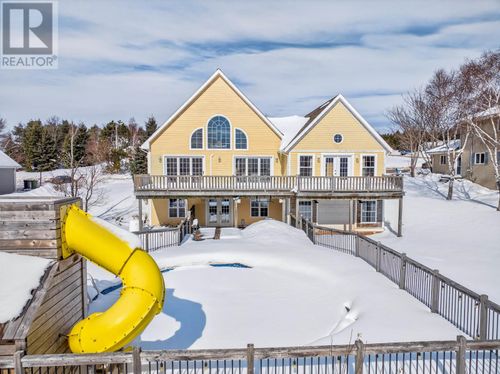 22 Dorothy Ave, Stratford, PE, C1B1M1 | Card Image