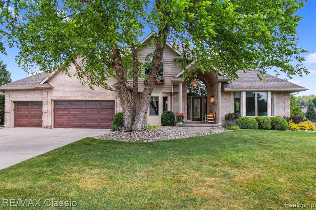 Hummingbird Ln, Grand Ledge, MI 48837 #1
