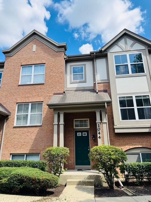 1044 N Claremont Dr, Palatine, IL, 60074-4000 | Card Image