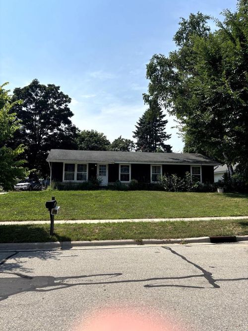 1543 Wilson Avenue, Port Washington, WI, 53074 | Card Image