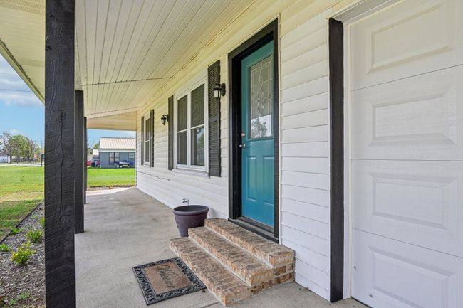 405 Willard Hall St, House other with 3 bedrooms, 2 bathrooms and null parking in Leonard TX | Image 4