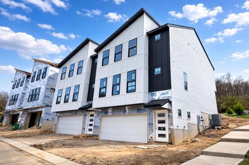 11-706 Belle Ridge Loop, Bellevue, KY, 41073-1536 | Card Image