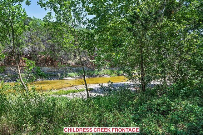 565 Lost Hunters Cyn, House other with 5 bedrooms, 5 bathrooms and 3 parking in China Spring TX | Image 93