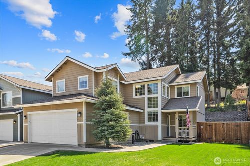 1016 Denny Ave, Cle Elum, WA, 98922-1402 | Card Image