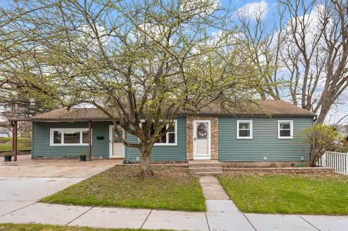 4016 East Ave, Erie, PA, 16504-2354 | Card Image