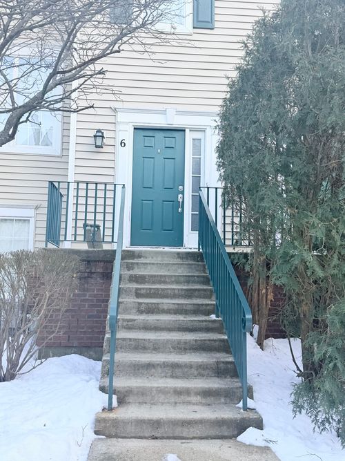 unit-6-1126 Village Center Pkwy, Aurora, IL, 60506-6632 | Card Image