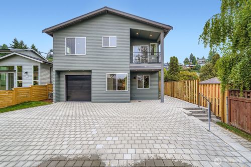 8810 41st Ave Sw, Seattle, WA, 98136 | Card Image