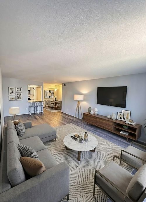 apt-472-4639 Wild Indigo St, Houston, TX, 77027-7066 | Card Image