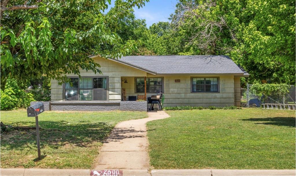 Greenway Dr, Brownwood, TX 76801
